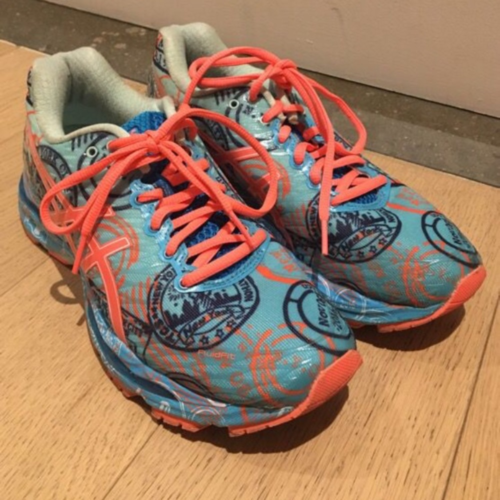 Women’s Asics Gel Nimbus 18 Size 8