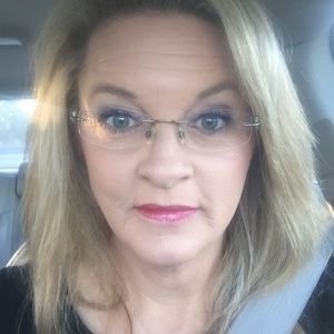 Meet your Posher, Robin