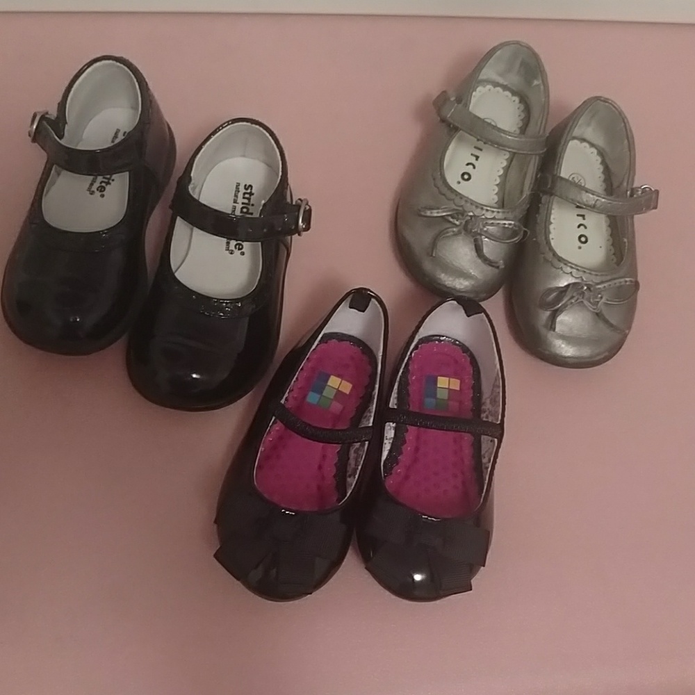 3 pairs, toddler shoes. Size 5