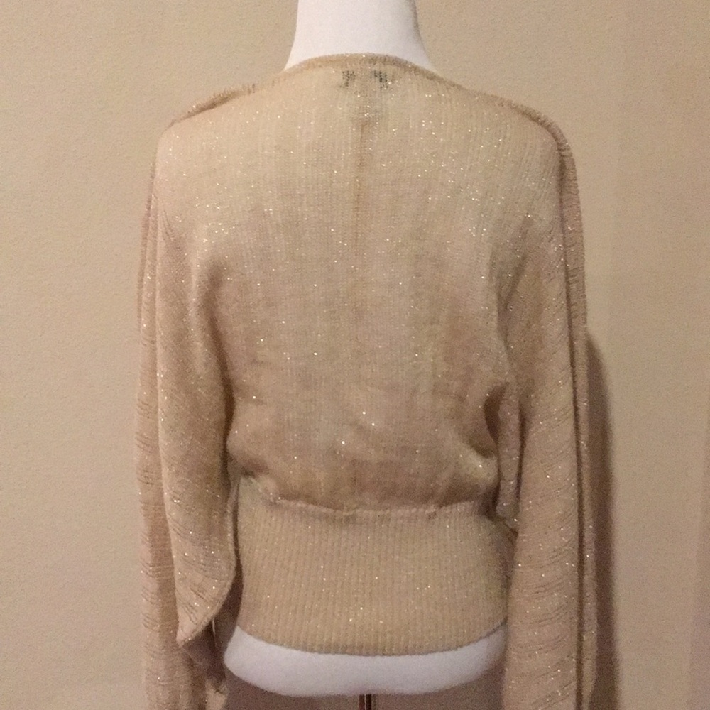 Cache Sweater - Picture 3 of 5