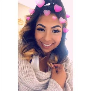 Meet your Posher, Annais