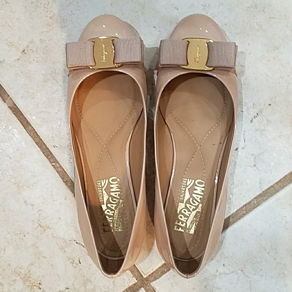 Ferragamo Patent Varina Bow Flats