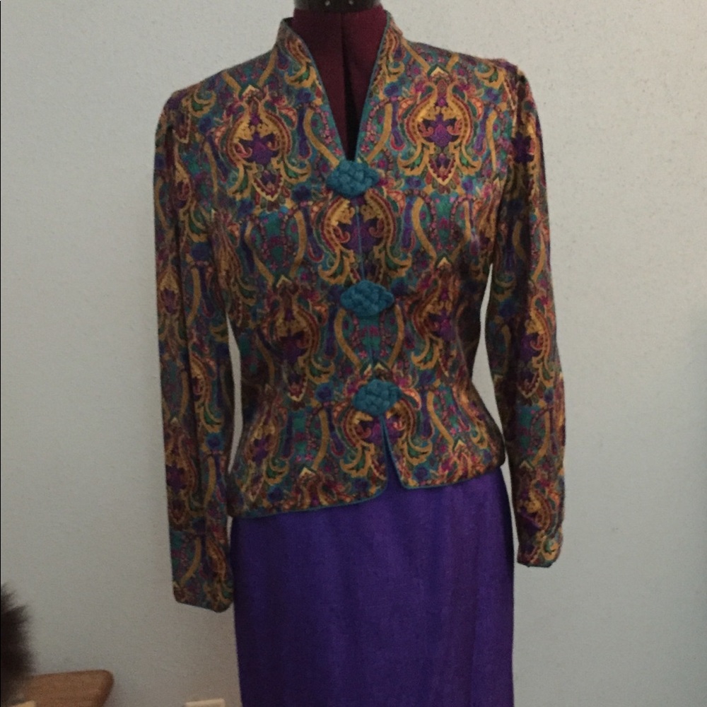 Silk lined jacket & pencil skirt