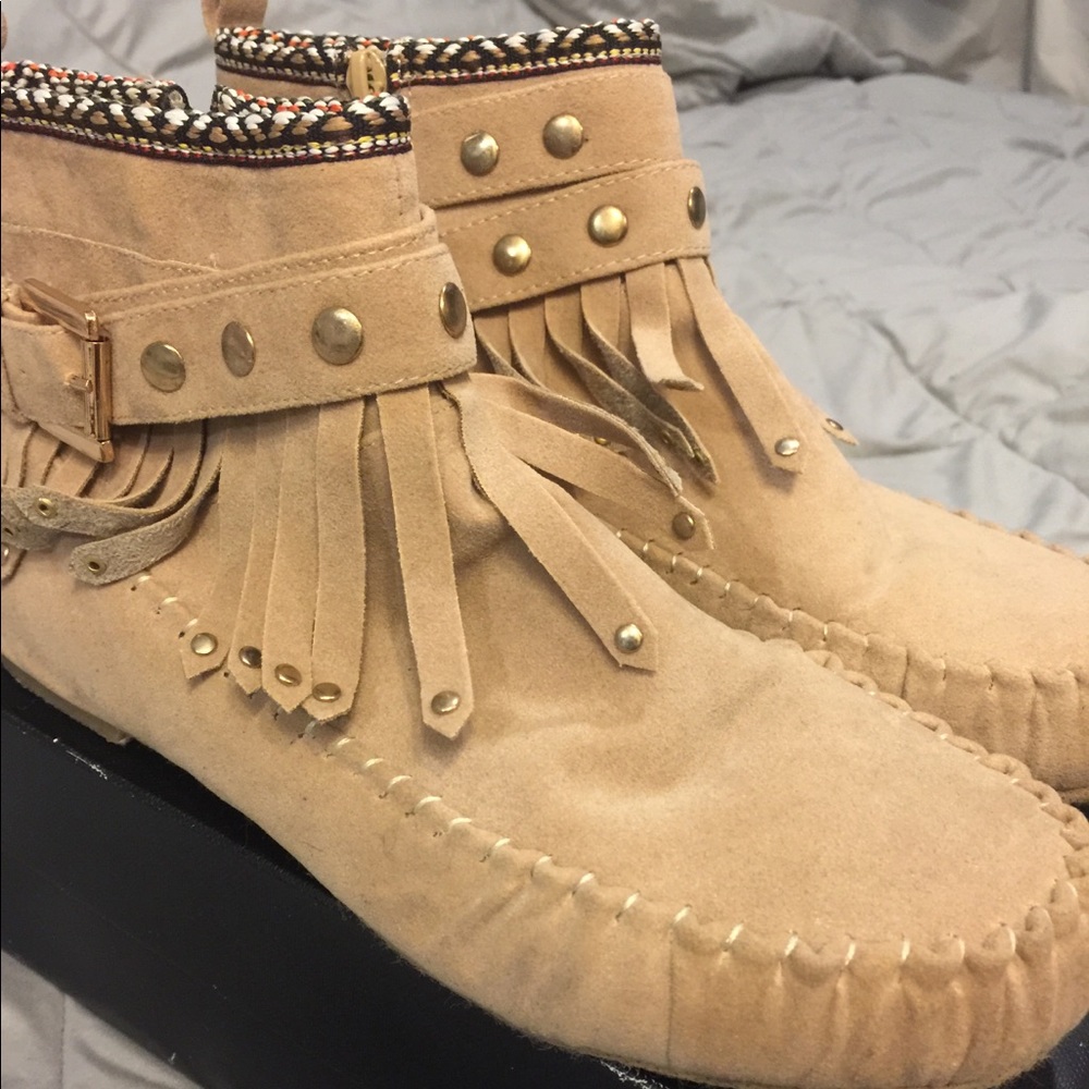 Wild Diva Lounge Moccasins