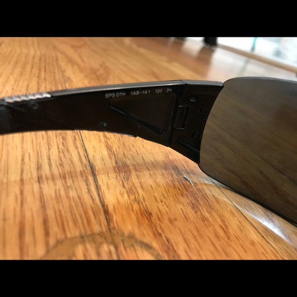 Prada glasses - Picture 4 of 4