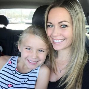 Meet your Posher, Angie