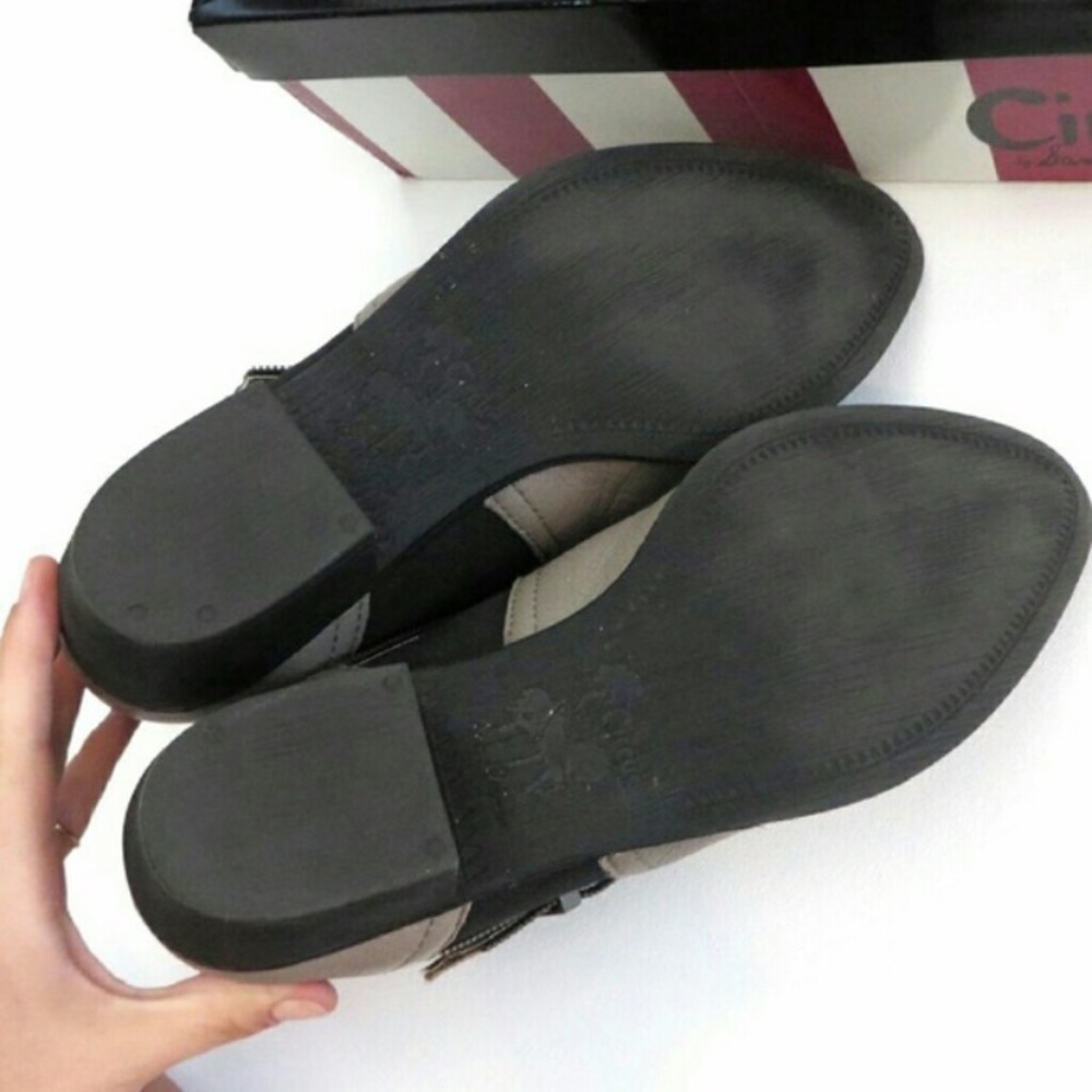 Sam Edelman Bootie - Picture 5 of 6