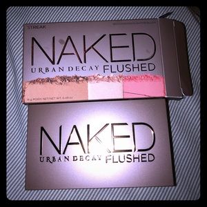 New in box Urban Decay Naked Flushed Palette