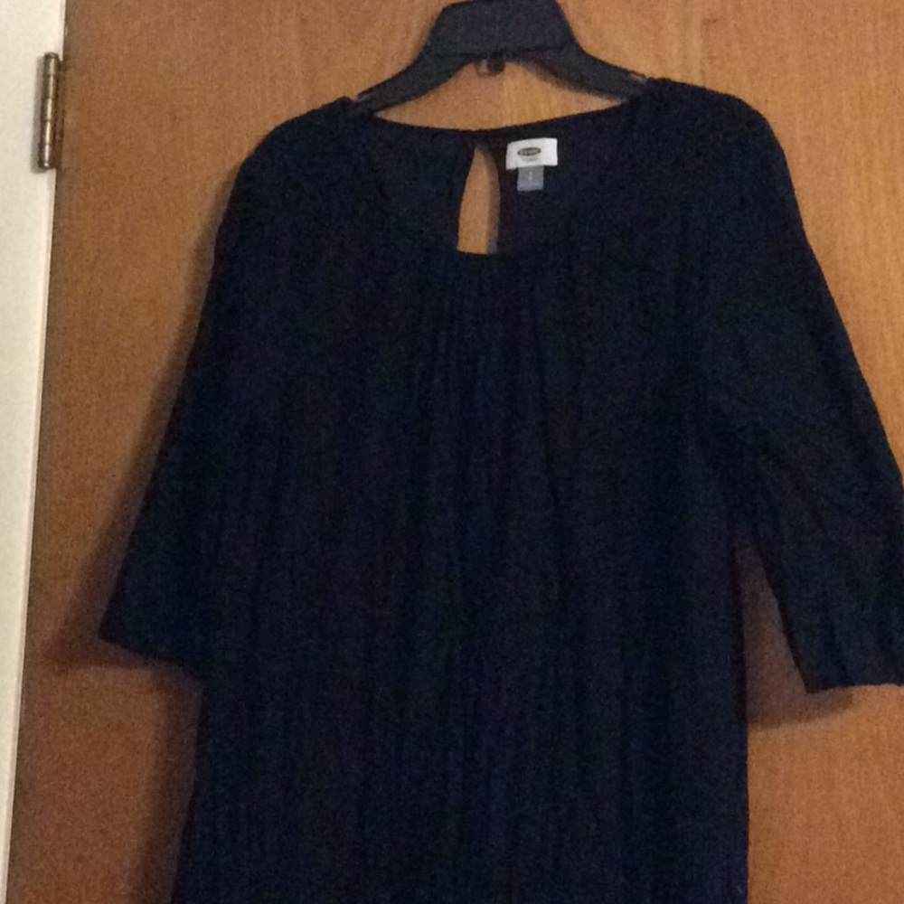 Shift dress with eyelet detail