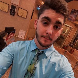 Meet your Posher, Tariq