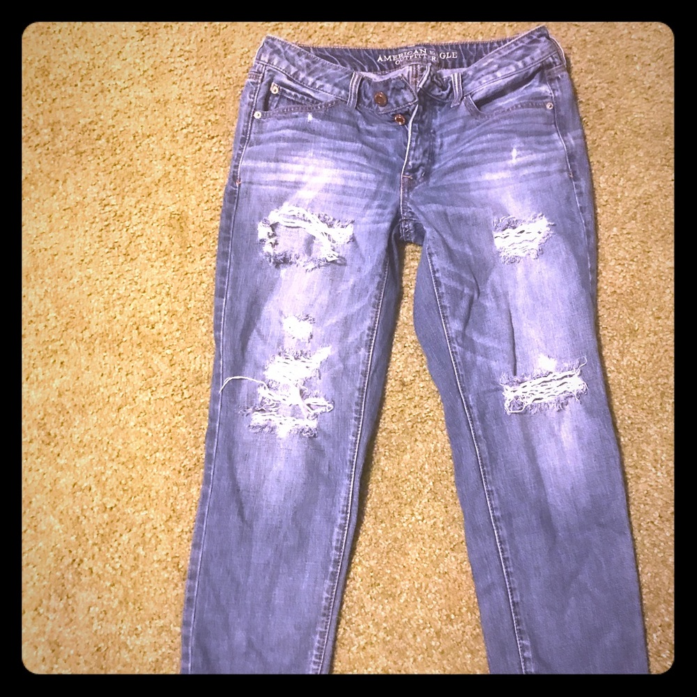 3 pair American eagle boy crop jeans