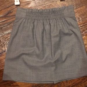 grey skirt