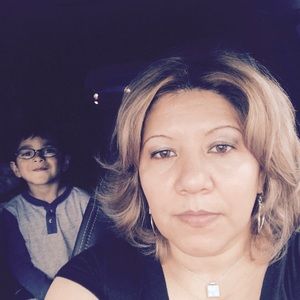 Meet your Posher, Juana