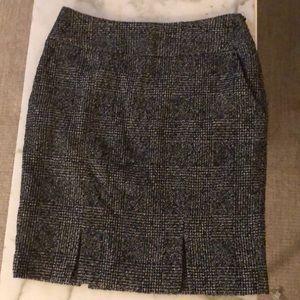 Tweed skirt