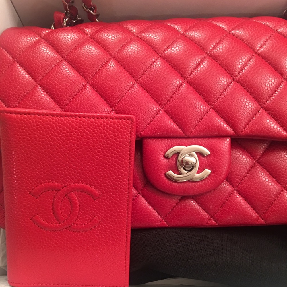 Medium flap and wallet