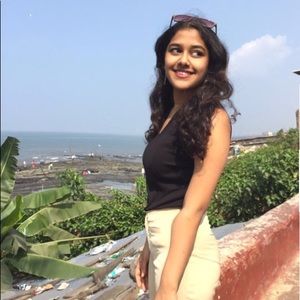 Meet your Posher, Isha