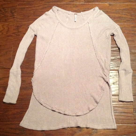 Free People High/Low Thermal Top Size XS. - Picture 3 of 8