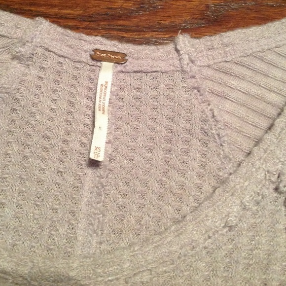Free People High/Low Thermal Top Size XS. - Picture 7 of 8