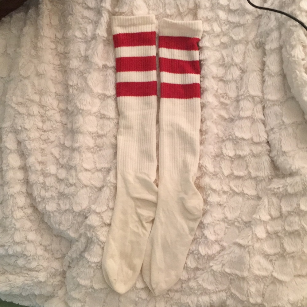 Knee high super comfy socks!