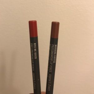 Two Mac lip pencils (on vacation ship after 1/23)