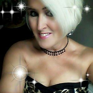 Meet your Posher, Connie