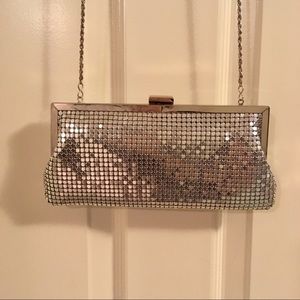 👜✨HP: Silver sparkle crossbody bag