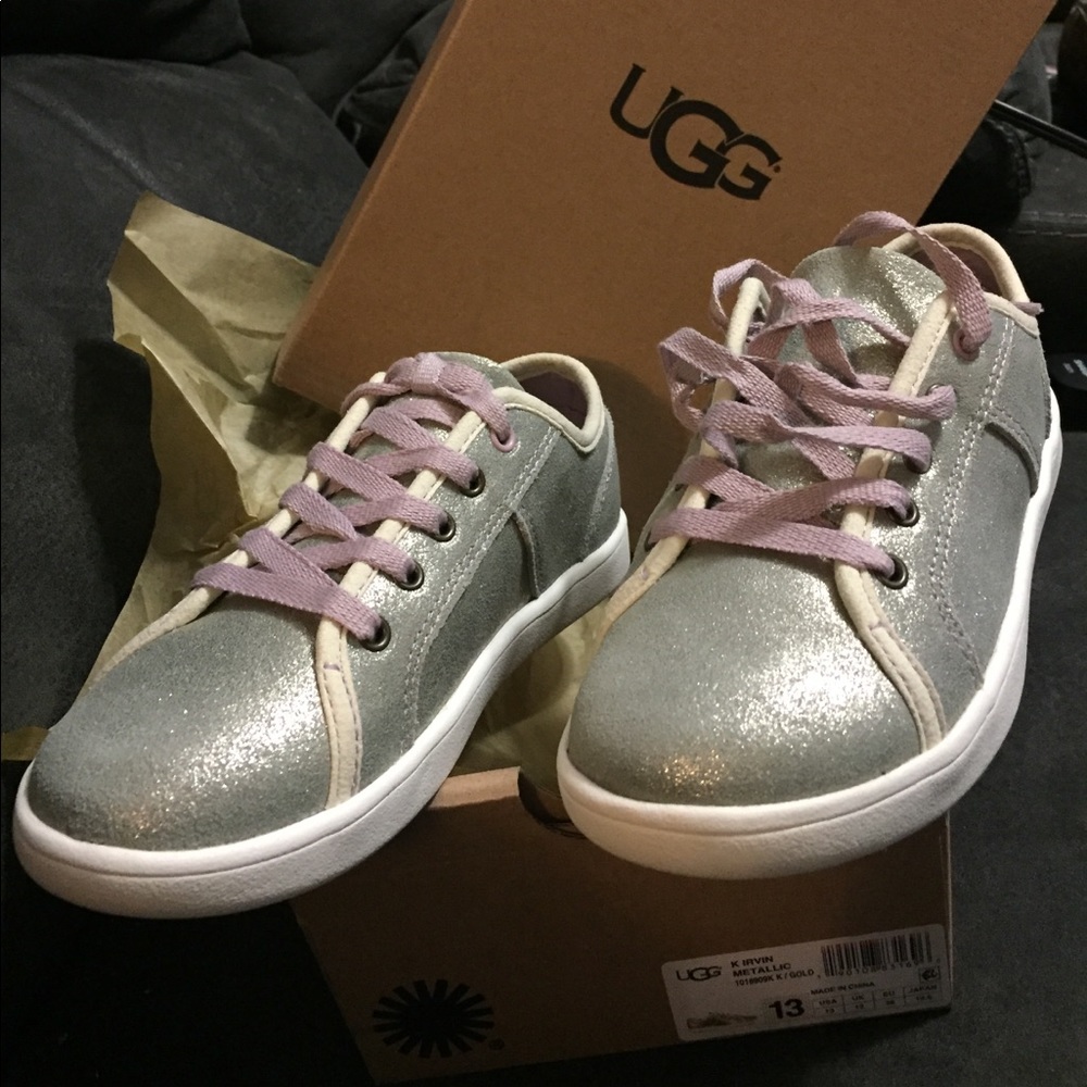 Kids size 13 ugg sneakers new never worn with box