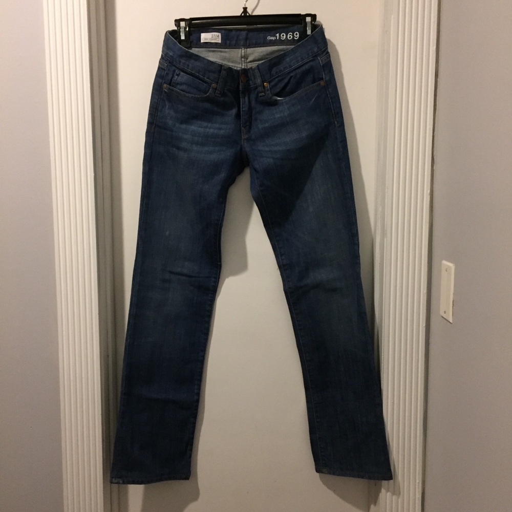 Gap Real Straight jeans size 27/4