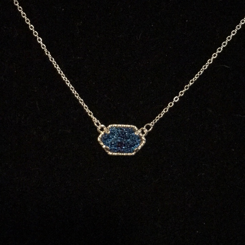 🎁GREAT GIFT 🎁 Druzy blue pendant necklace