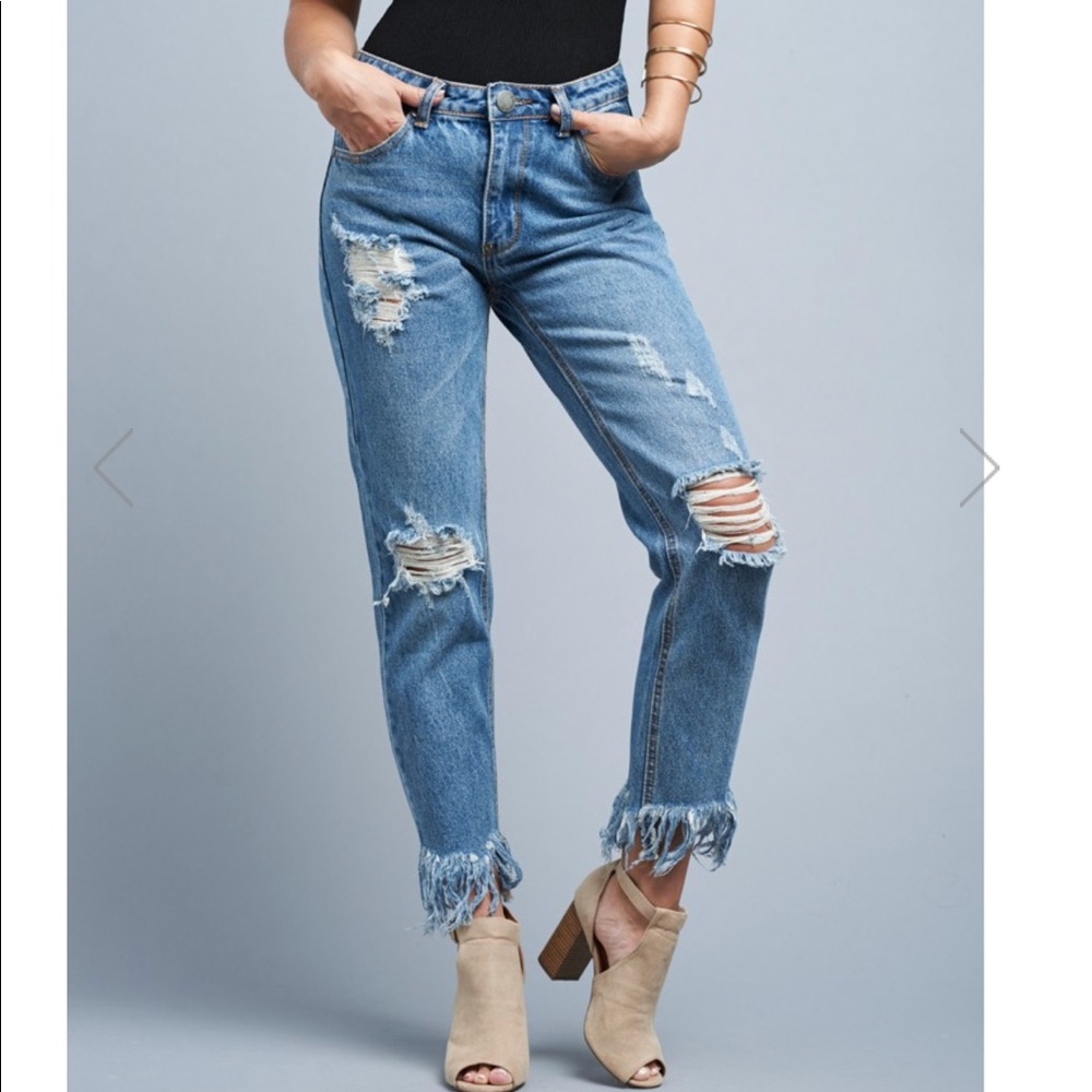 frayed edges boyfriend jean