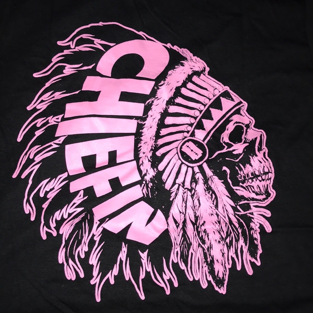 Pink chief graphic tee