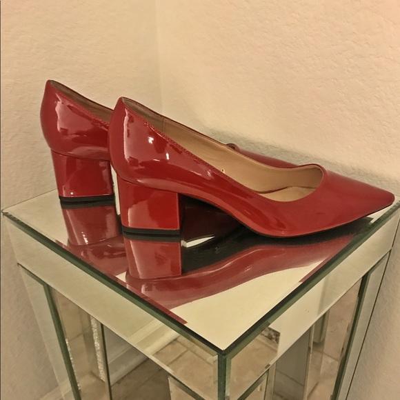 Shoes - Picture 2 of 4