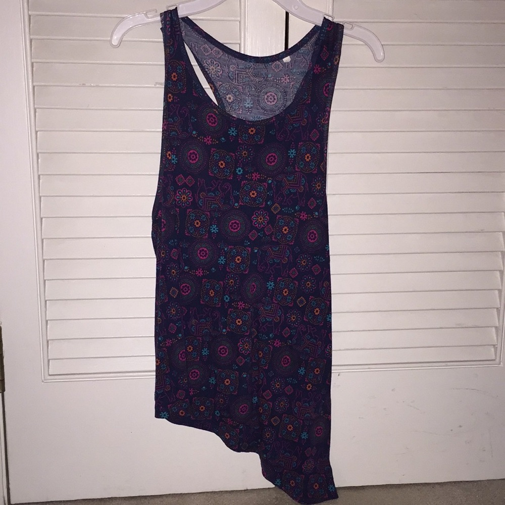 Me to We Pattern Tank