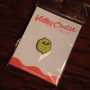 🍋BUNDLE ME!🍋 - Quirky Lemon Pin