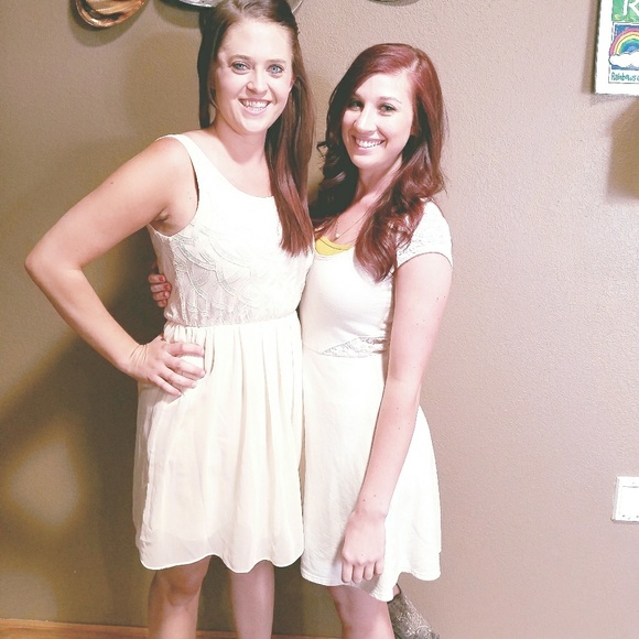 Meet your posher!!! - Picture 3 of 3