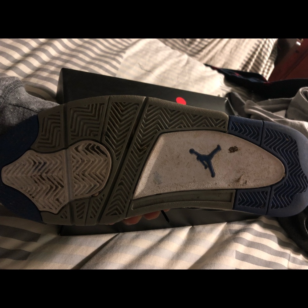 Air Jordan 4 Motorsport