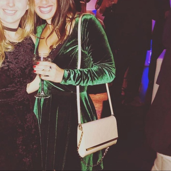 **SOLD** Louis Vuitton Beige Patent Leather Bag - Picture 3 of 6