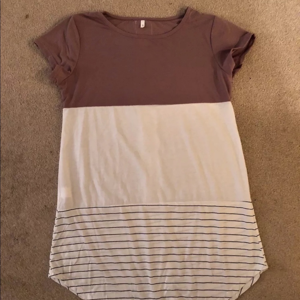 White purple and striped tee