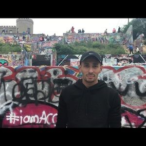 Meet your Posher, Angel