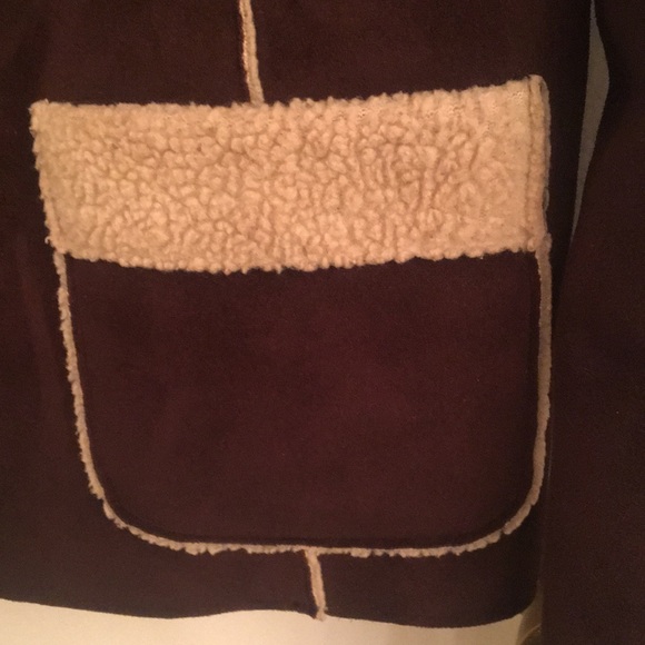 Beautiful Brown Winter Suede Jacket - Picture 9 of 15