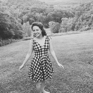Meet your Posher, Emily