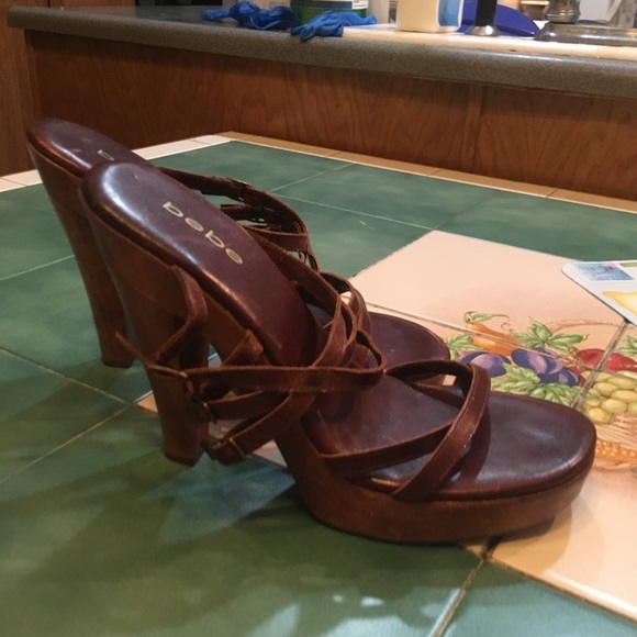 Bebe strappy leather wooden platform pumps! Size10 - Picture 2 of 8