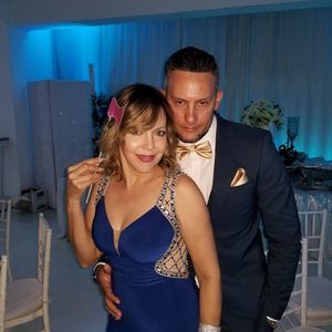 Meet your Posher, Ari