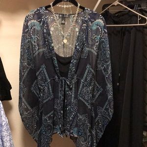 Shear Paisley tie top