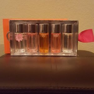 Clinique A Little Happiness Perfume Set