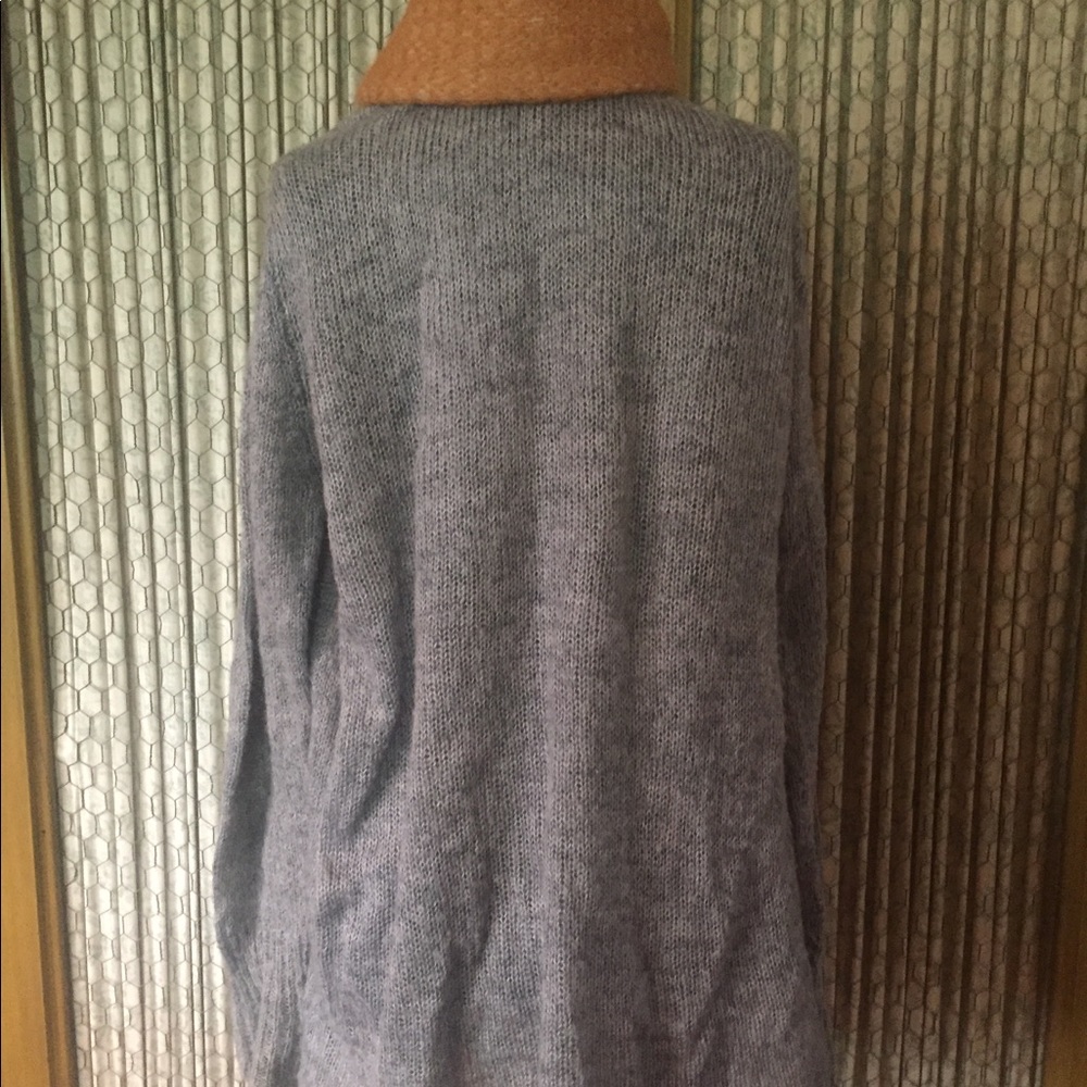 Long casual grey sweater - Picture 7 of 8