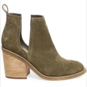 Steve Madden Booties