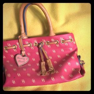 Small Dooney and Bourke pink bag