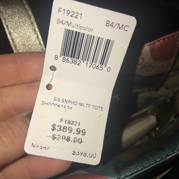 Authentic Coach Diaperbag NWT - Picture 2 of 3