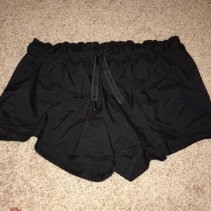Lululemon black shorts